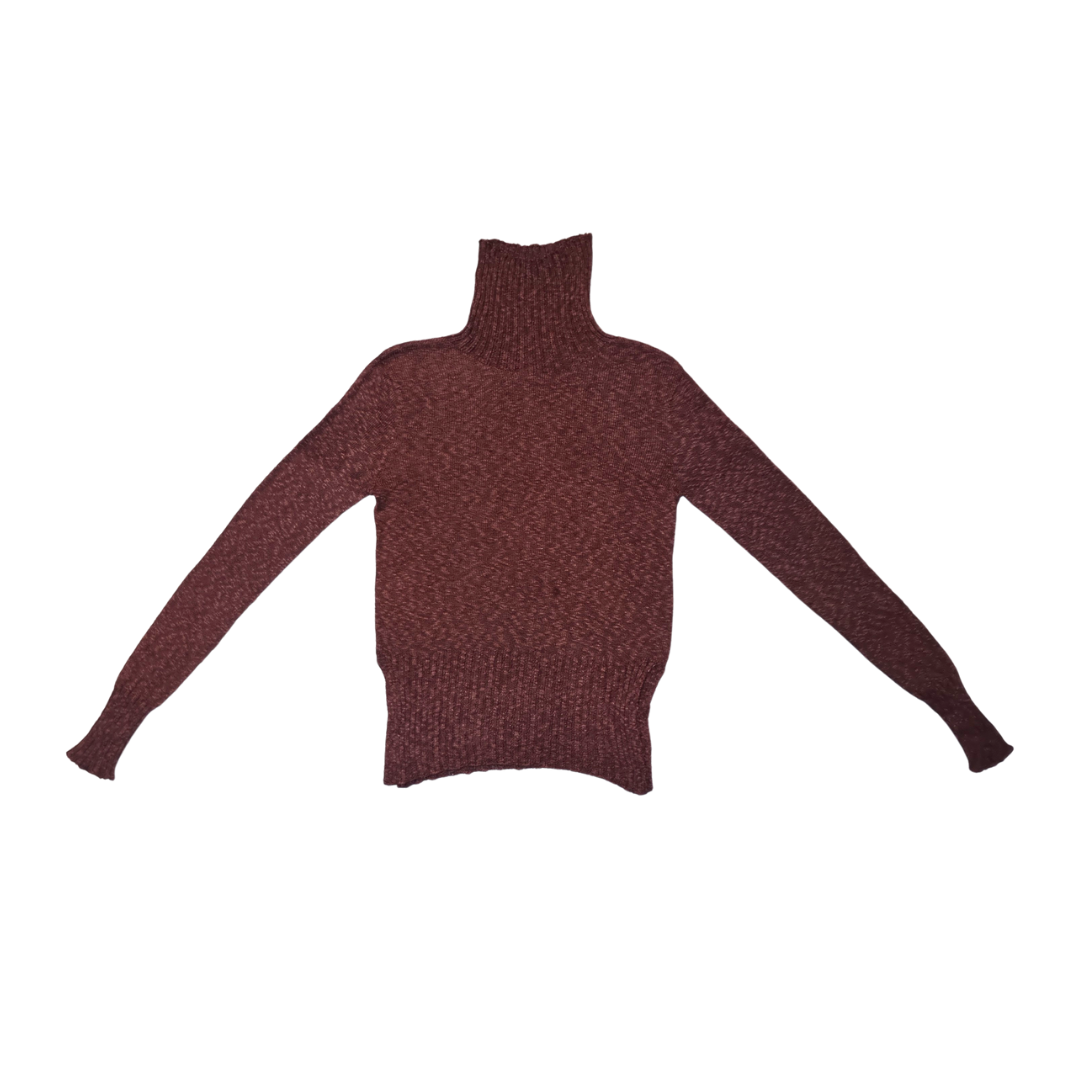 50% Cotton 50% Linen Split hem jumper in a rich red cocoa brown colour. Made ethically and consciously in New Zealand. featuring a turlteneck and ribbed cuffs and hem