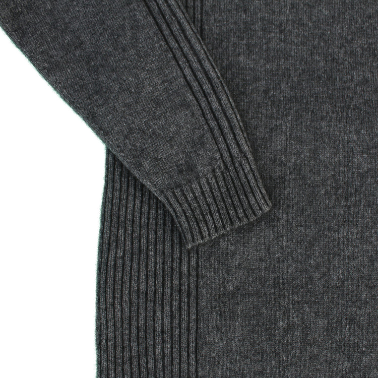 Mens side rib sweater in colour charcoal. Detail