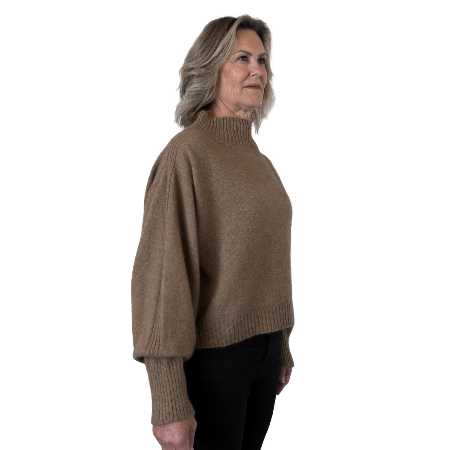Bell sleeve in colour Caramel. Side